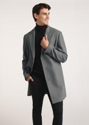Gray men's coat PLAMT-0006-91(Z25), product visible from the front on the model, half of the silhouette visible.
