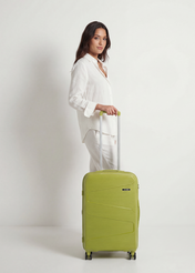 Medium suitcase on wheels WALPP-0028-8G-24(W26)