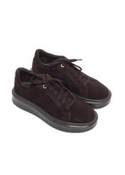 Women's suede shoes in dark brown color BUTYD-1284-1I(Z26), front view of the product on a light background.