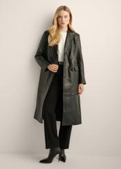 Women's leather coat KURDS-0639-99(Z26). Front view of the product on a model. The entire silhouette is visible.