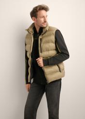 Sage men's quilted hooded vest KAMMT-0010-8F(Z26), front product view on model. Half silhouette visible.