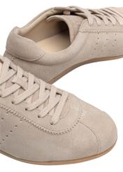 Beige suede women's shoes BUTYD-1261-1A(W26), close-up of the product detail on a white background.
