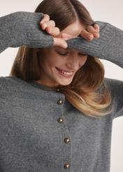 Gray woolen women's cardigan KARDT-0058-91(Z25), close-up of the product detail on the model.