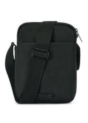 Black men's pouch TORMN-0366-99(Z25), product view from the front on a white background.