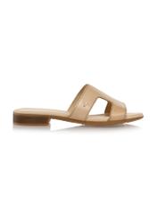 Beige leather flip-flops with a small heel BUTYD-1064-81(W24)-01