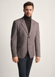 Men's burgundy jacket MARMT-0021-49(Z25), front view of the product on the model, half of the silhouette visible.