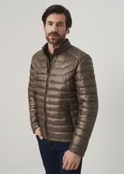 Men's quilted jacket with stand-up collar KURMT-0260-82(W23)-01