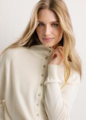 Women's cream cashmere cardigan KARDT-0069-0B(Z26), close-up of the product from the front on the model. Full silhouette visible.