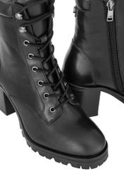 Women's black leather boots BUTYD-1030-99(Z23)-05