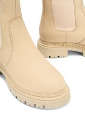 Beige leather women's Chelsea boots BUTYD-1092-81(Z25), close-up of the product detail, view on a white background.