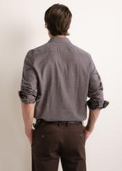 Men's dark brown fine-check shirt KOSMT-0372-1I(Z26), rear view on a model. Half of the figure is visible.