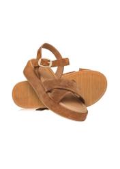 Women's camel sandals BUTYD-1242-1D(W26), diagonal product view on a white background.