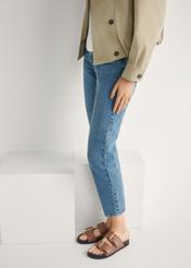 Women's camel leather slides BUTYD-1161-1D(W26), side view of the product on the model's feet.