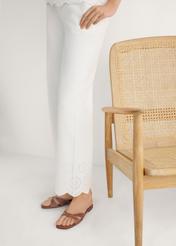 Women's camel leather slides BUTYD-1227-1D(W26), side view of the product on the model's feet.