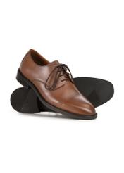 Men's leather brogues in cognac color BUTYM-0500-1F(W26), diagonal product view on a white background.