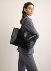 Black croco shopper bag TOREC-1242-9G(Z26), front view on model. Half silhouette visible.