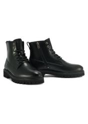 Men's leather ankle boots in black BUTYM-0507-99(Z25), diagonal product view on a white background.
