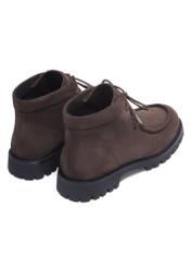 Women's dark brown suede ankle boots BUTYD-1347-1I(Z26), back view of the product on a white background.