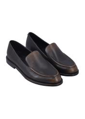 Dark brown women's leather moccasins BUTYD-1330-1I(Z26), diagonal product view on white background.