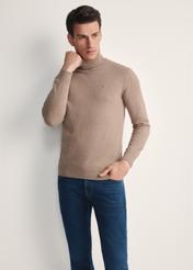 Camel men's turtleneck sweater SWEMT-0095B-24(Z25), front view of the product on the model, half of the silhouette visible.