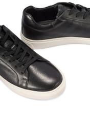 Black men's leather sneakers BUTYM-0486-99(W26), close-up of the product detail on a white background.