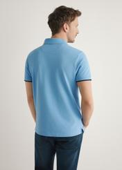 Blue cotton polo shirt POLMT-0045B-7B(W26), back view of the product on the model. Half of the silhouette visible.