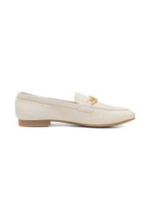 Women's cream leather loafers with chain BUTYD-0914A-0B(W26), side product view on white background.