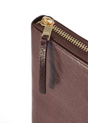 Large brown women's wallet PORES-0964-1H(Z26), close-up of the product detail on a white background.