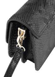 Black women's shoulder bag TOREC-1081-98(Z25), visible close-up of a product detail, photo on a white background.