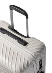 Set of wheeled suitcases (19"/24"/28") WALAB-0088-1A(W26), close-up of the handle against a white background.