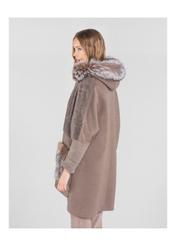 Krótki kożuch damski oversize z kapturem KOZDS-0049-0996(Z21)-03