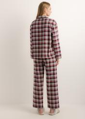 Two-piece women's pajamas PZMDT-0002-00(Z26), rear view of the product on a model. Full-body view.