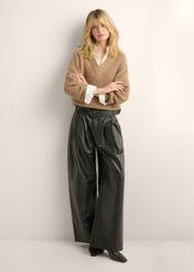 Women's camel sweater SWEDT-0162-1D(Z26), front view of the product on the model. Full body visible.