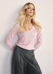 Light pink women's sweater SWEDT-0250-34(Z25), front product view on model. Half of the silhouette visible.
