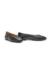 Women's black leather ballet flats BUTYD-1250-99(W26), diagonal product view on a white background.