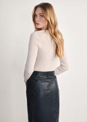 Light Beige Women's Longsleeve LSLDT-0028-80(Z 25), product view from the back on the model. Half of the silhouette visible.