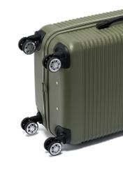 Set of 19''/24''/28'' wheeled suitcases WALAB-0040-8D(W26), view of the product wheels on a white background.
