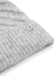 Gray women's hat with pompom CZADT-0219-91(Z25), close-up of the product detail on a white background.