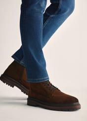 Brown men's leather ankle boots BUTYM-0423B-89(Z25), product view on model's feet against a light background.
