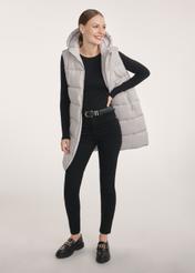 Gray long women's vest KAMDT-0034-91(Z25), front view of the product on the model, the entire silhouette is visible.