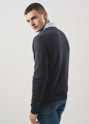 Men's navy blue v-neck sweater SWEMT-0136-69(Z23)-03