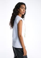 White Women's Chest T-Shirt TSHDT-0098-11(Z22)-02