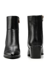 Women's leather ankle boots in black BUTYD-1186-99(Z25), product view from the front and back on a white background.