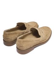 Women's beige suede moccasins BUTYD-1299-1B(Z26). Back view diagonally on a white background.