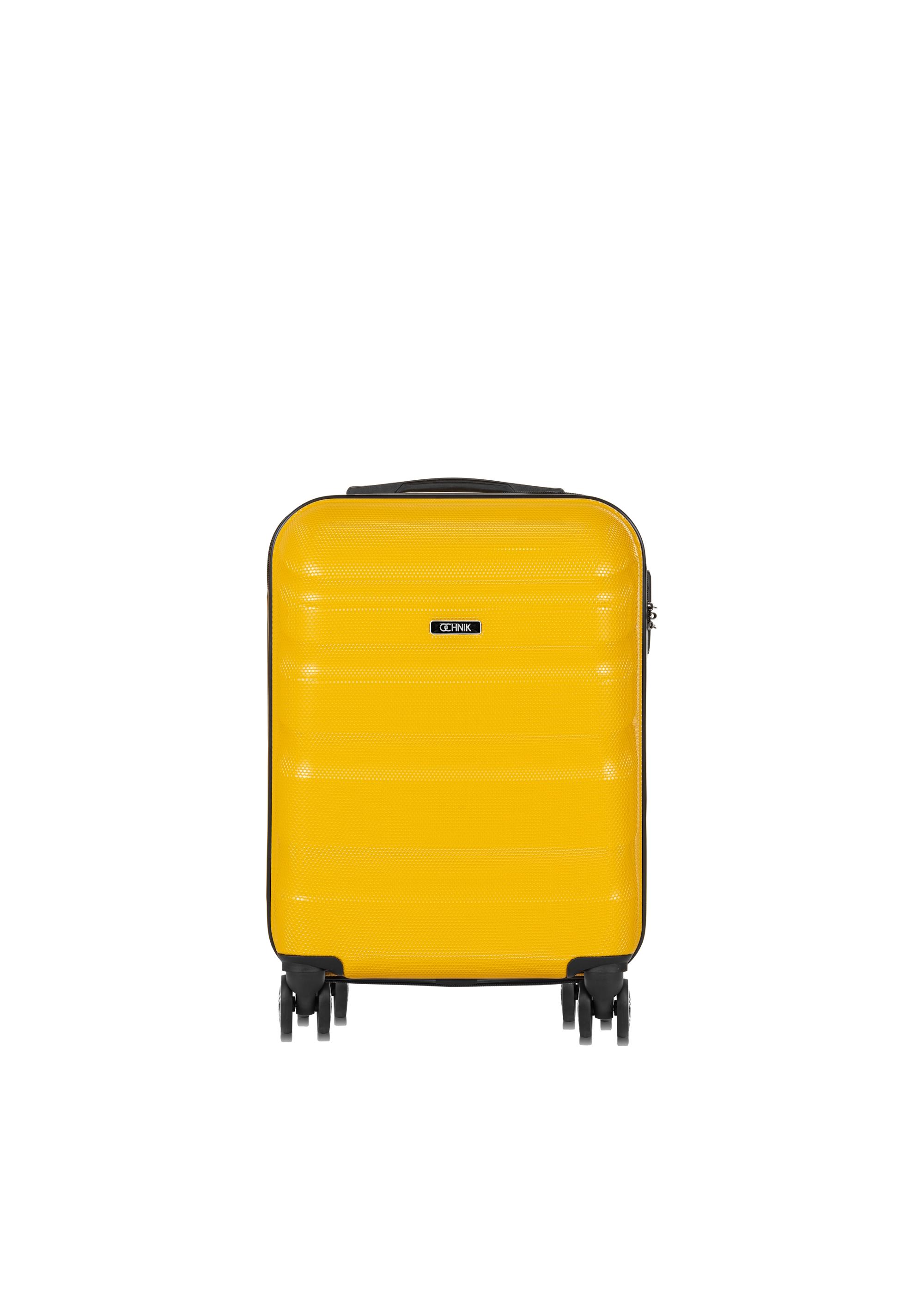 Set of suitcases on wheels 19'/24'/28' WALPC-0012-21(W25)-02