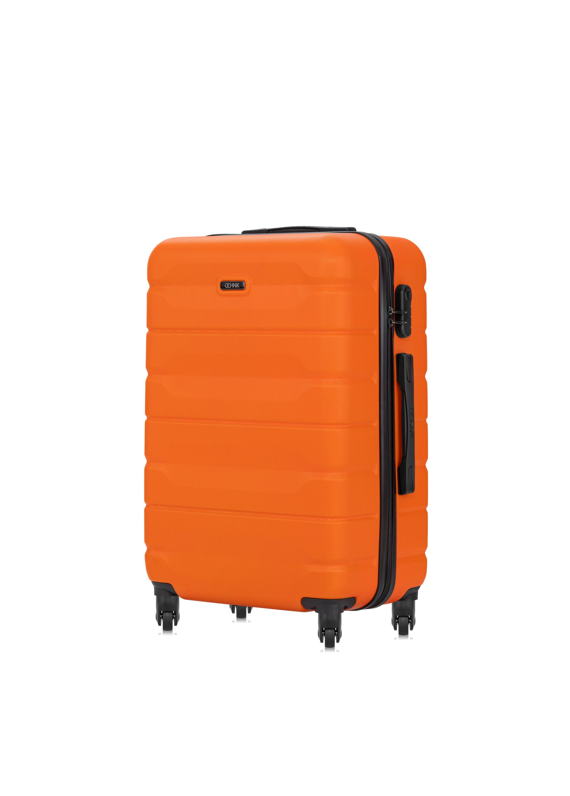 Medium suitcase on wheels WALAB-0067-30-24(W24)-07