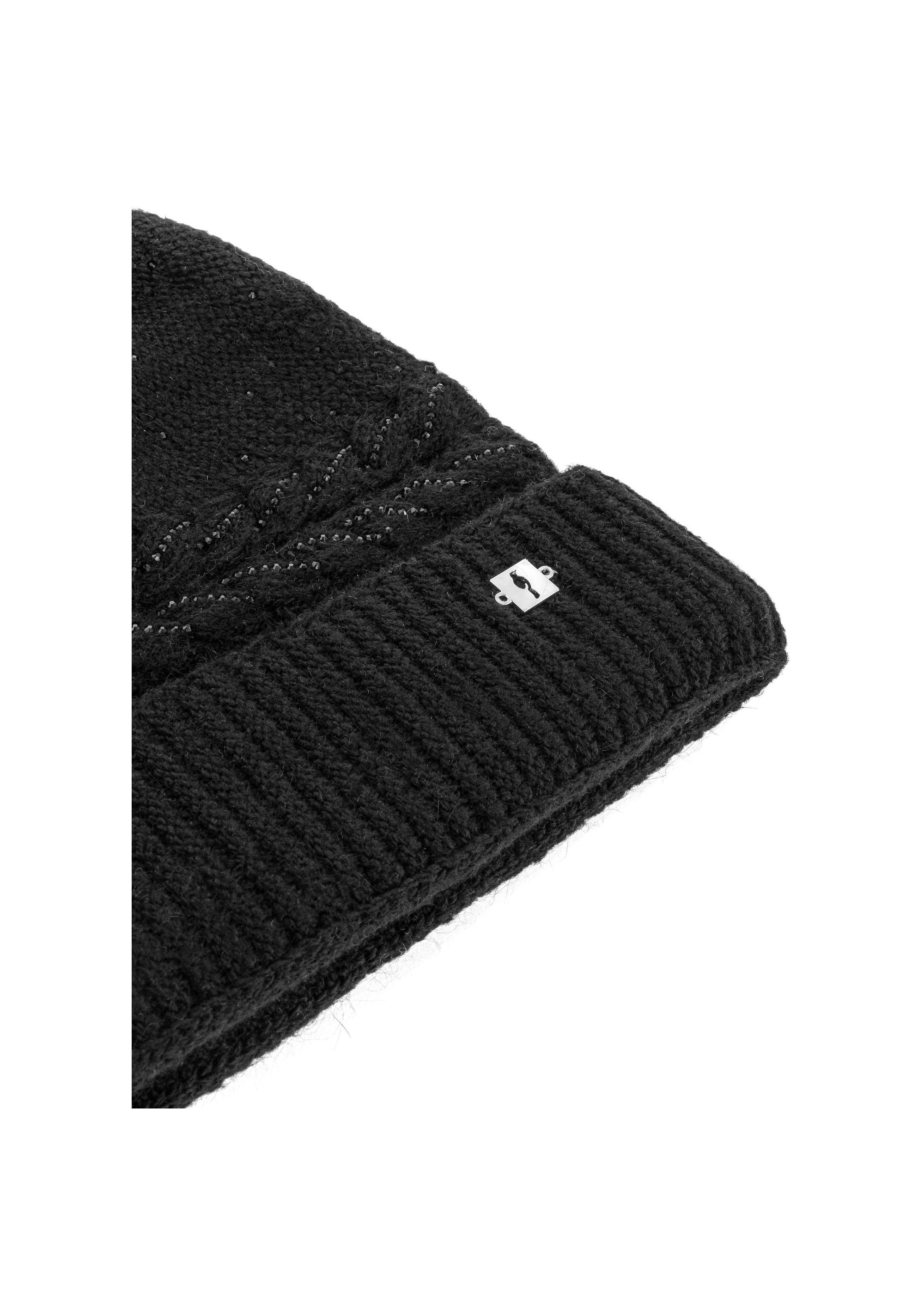 Warm winter hat for women black CZADT-0186-99(Z24)-03