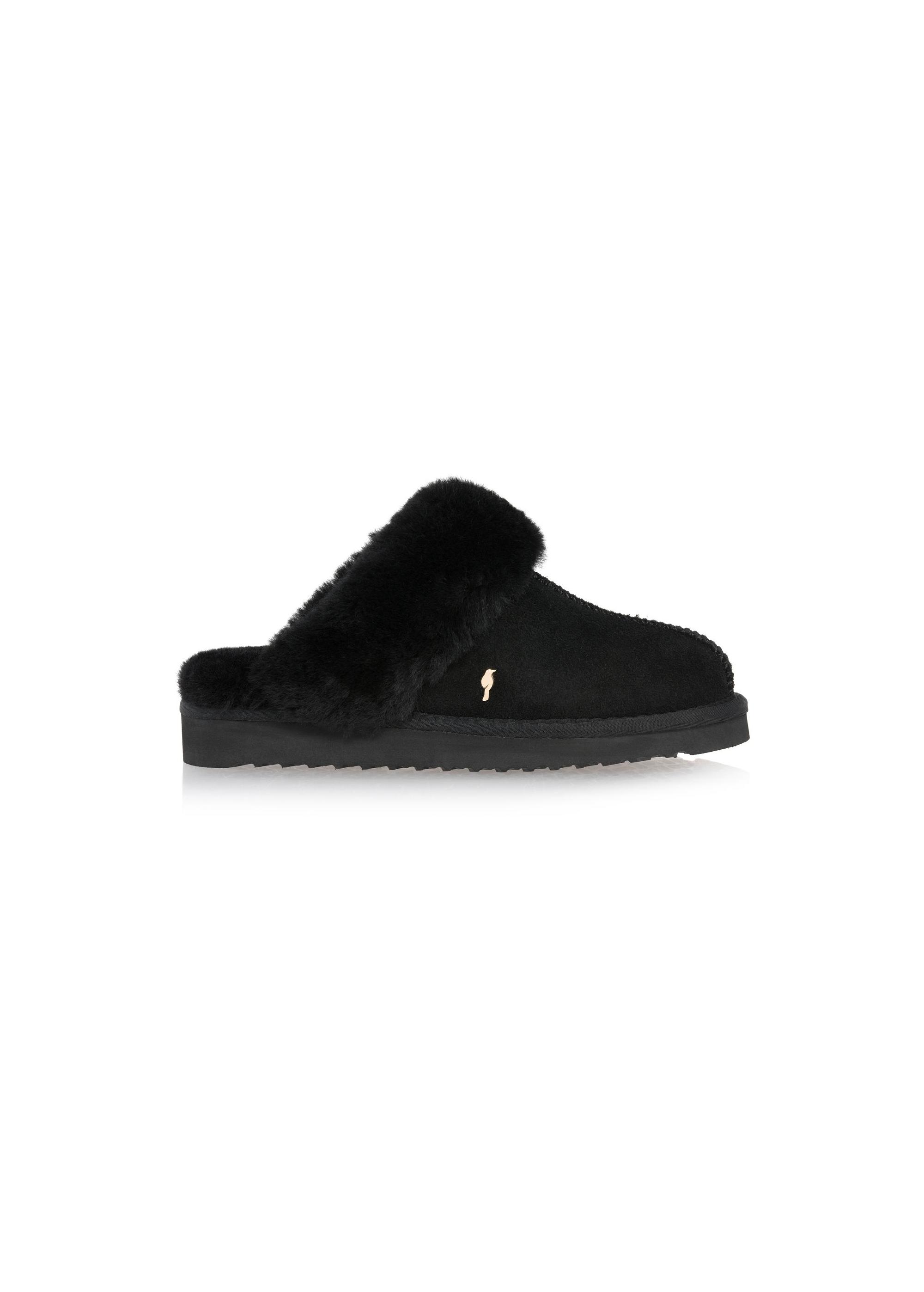 Black slip-on snow boot style slippers BUTYD-1137-99(Z24)-04