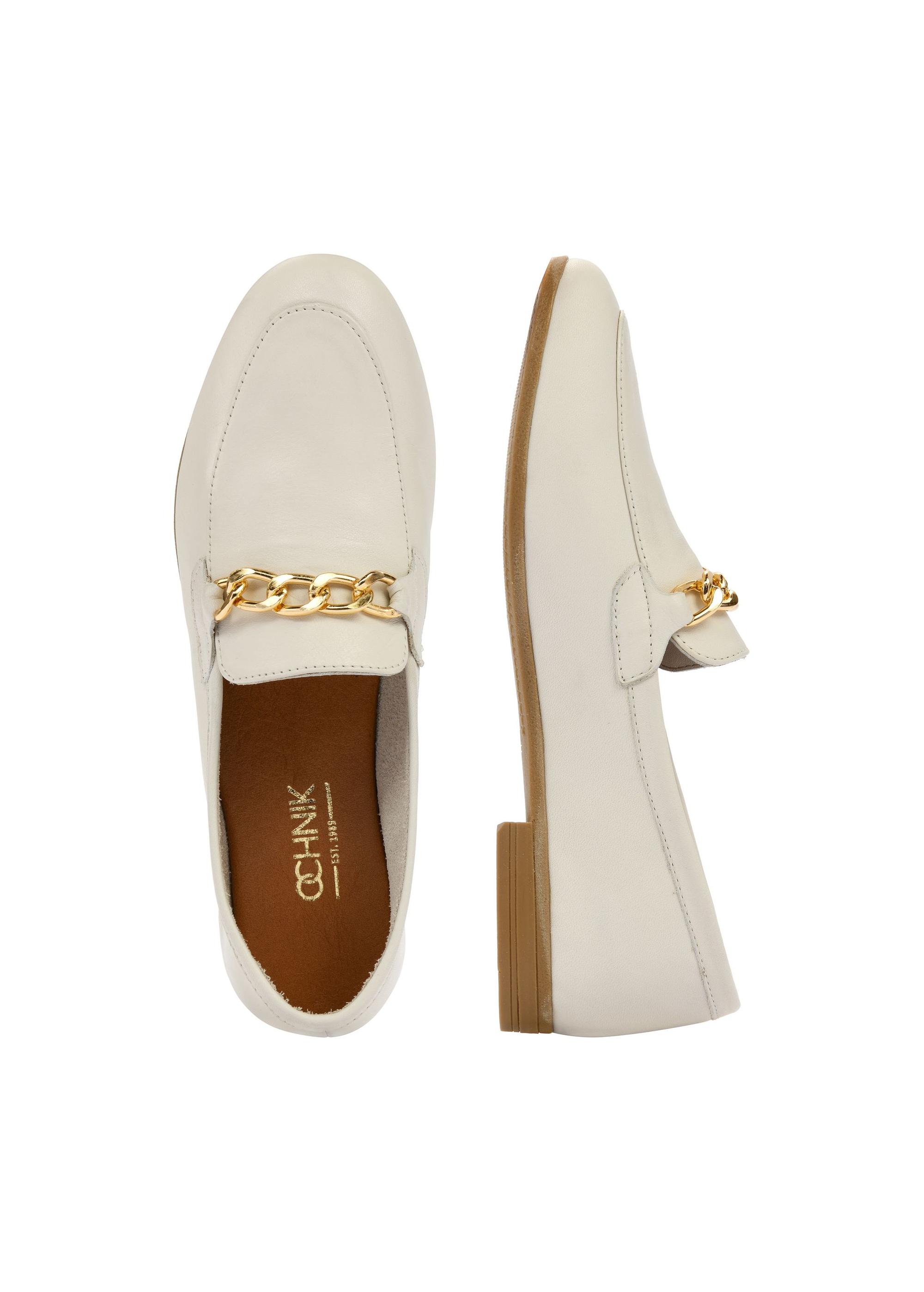 Cream leather women's loafers with chain BUTYD-0914-12(W25)-06