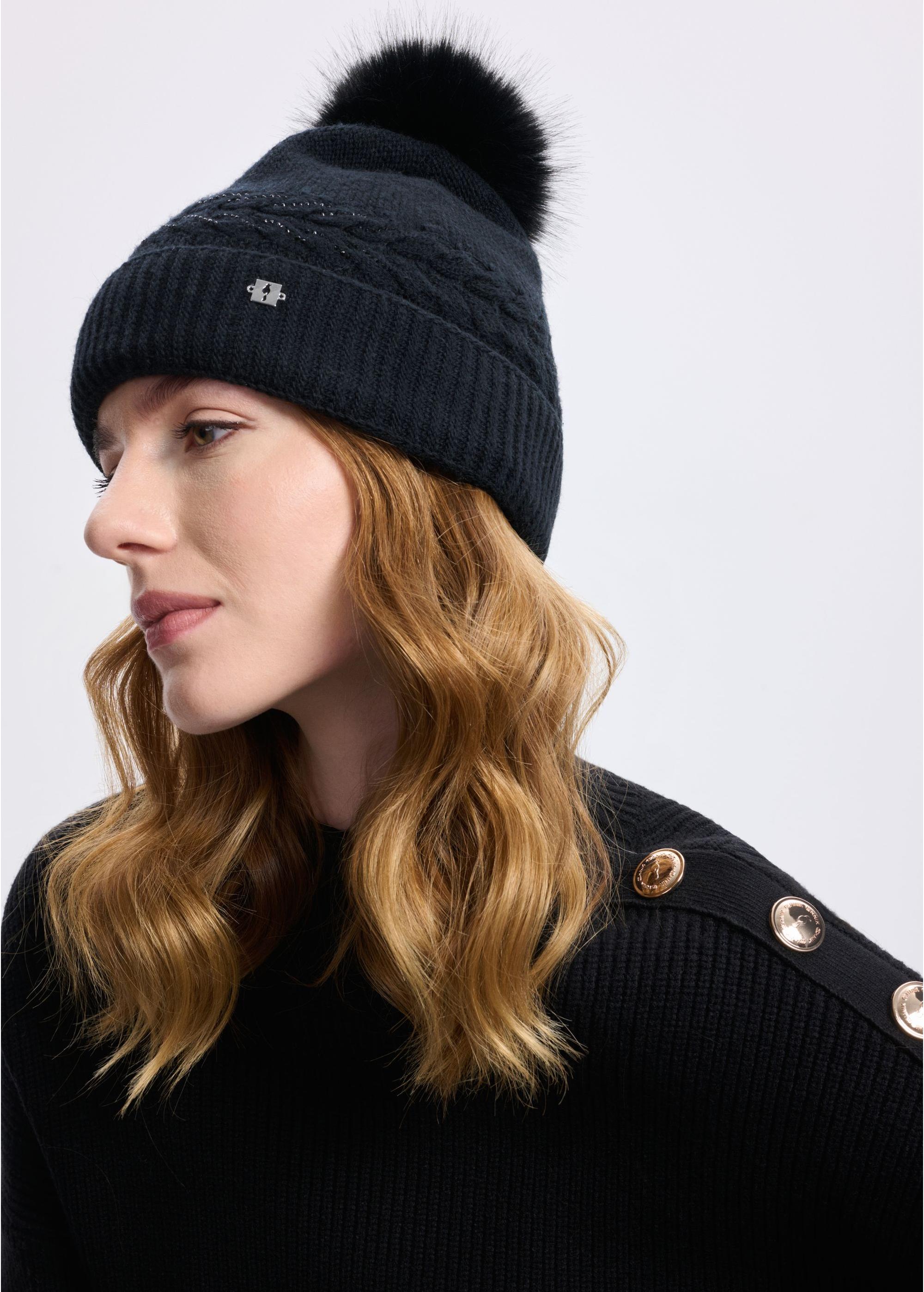 Warm winter hat for women black CZADT-0186-99(Z24)-01